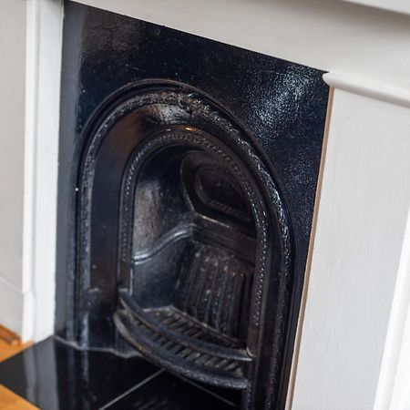 Modern Living In The Heart Of Covent Garden! 6Bc Apartment London Bagian luar foto
