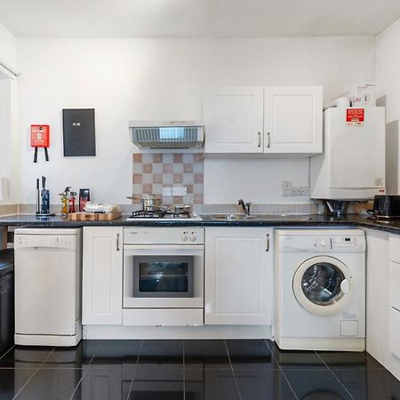 Modern Living In The Heart Of Covent Garden! 6Bc Apartment London Bagian luar foto